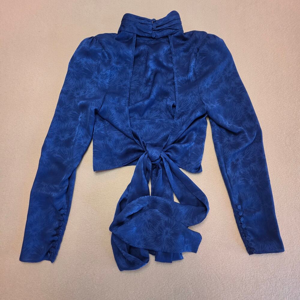 L'Academie The Suzanne Top in Navy Sz Small Open-Back Jacquard Blouse - Picture 5 of 10